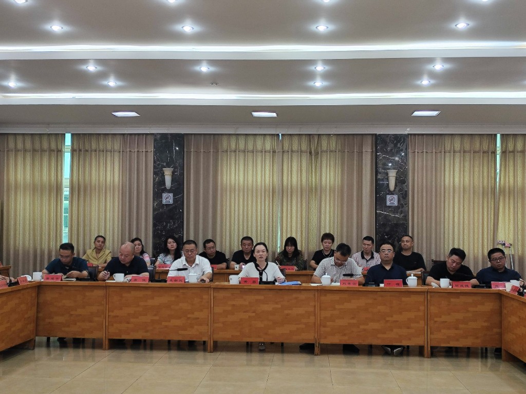 ef0f4b54139ea1d5d4eaa4e8576edb9