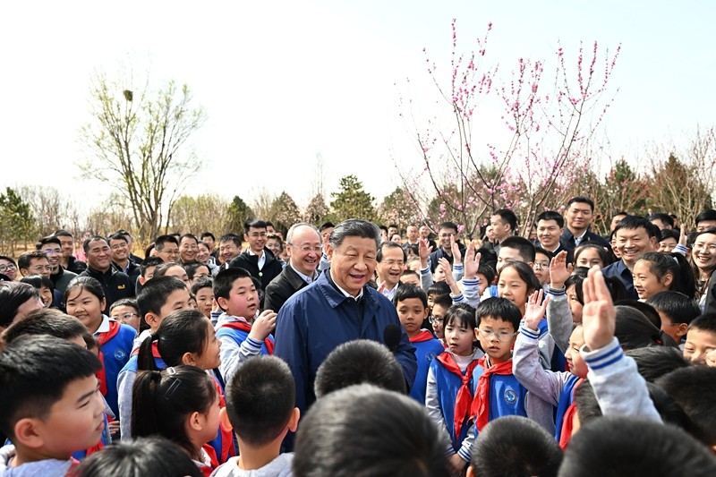 习近平义务植树4